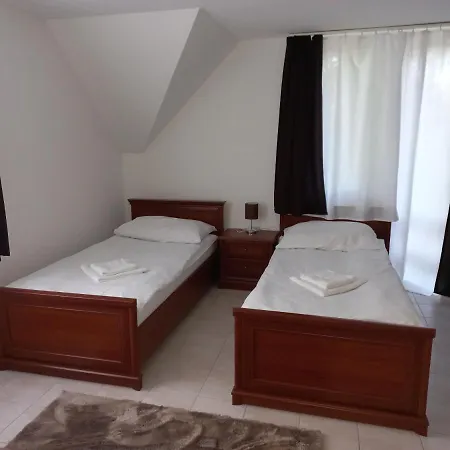 Apartment Krisztina 1- Szigethalom